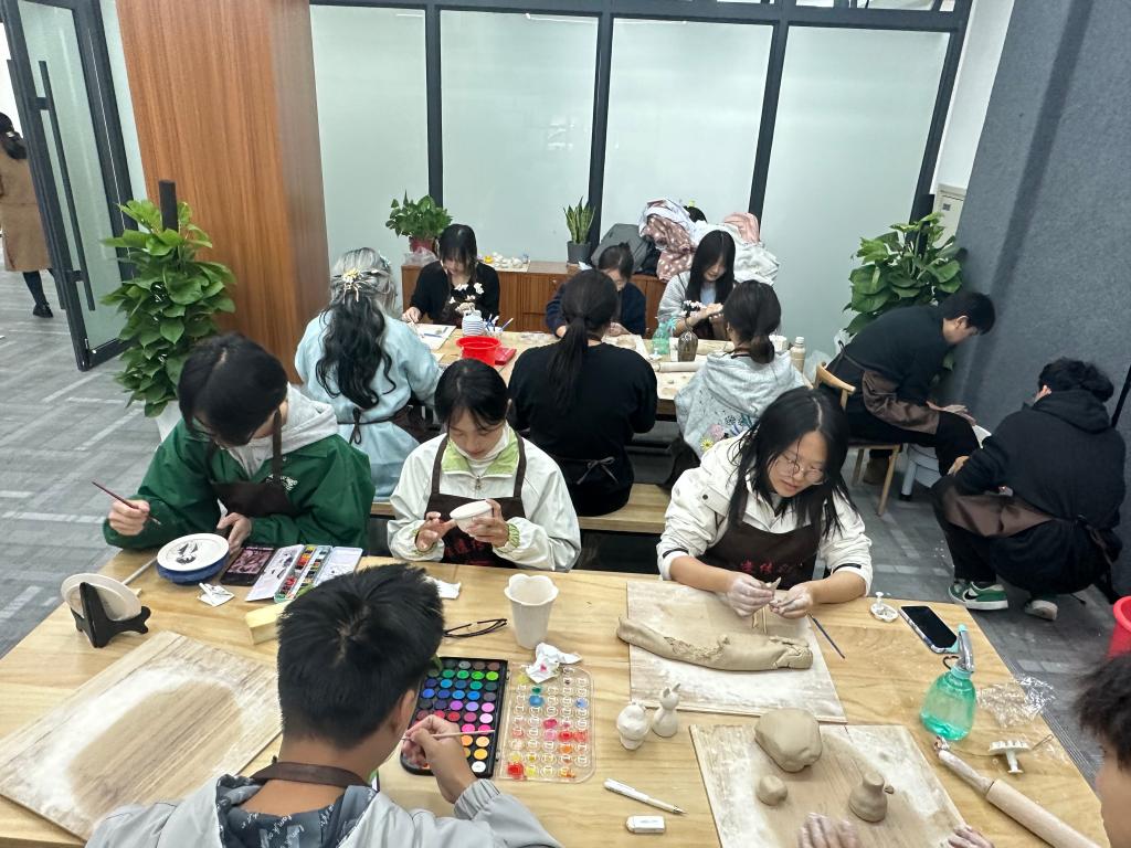 图示, 示意图 中度可信度描述已自动生成:ver1