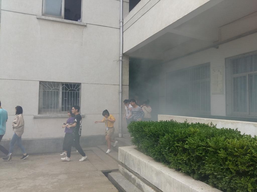图片3.jpg 图片3.jpg